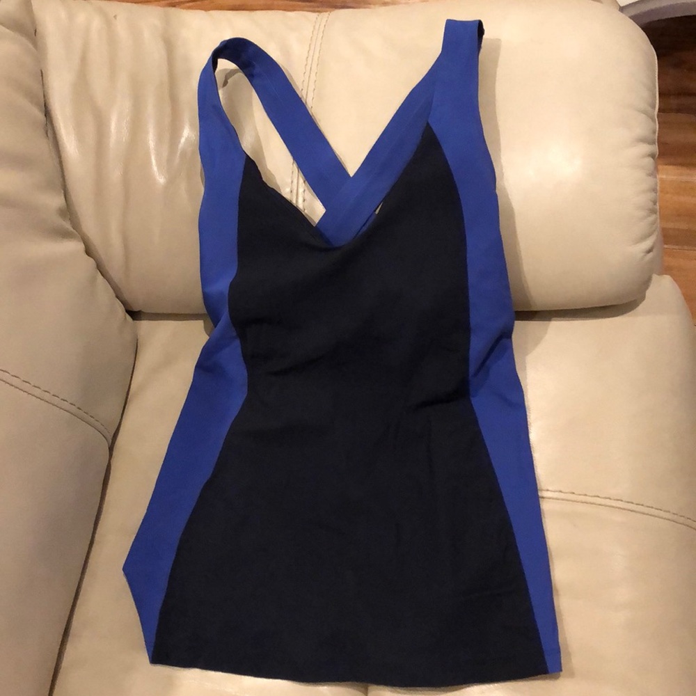 LuluLemon Top